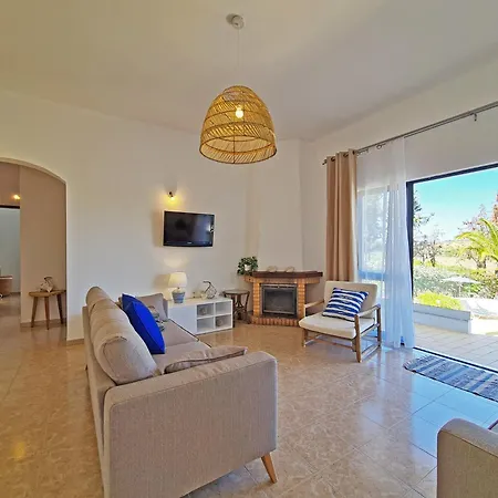 Casa Vitória - With Private Pool Pêra